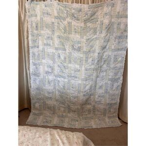 Rachel Ashwell Simply Shabby Chic British Rose Blue White Twin Quilt EUC